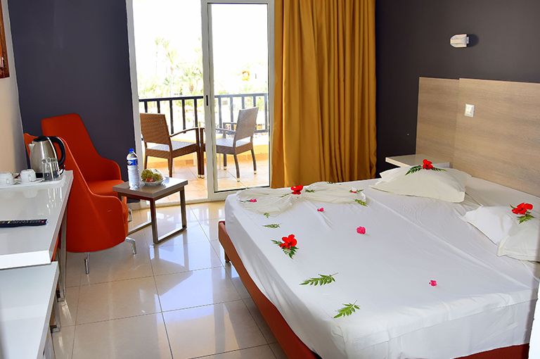 SEJOUR THALASSO EDEN STAR ZARZIS 4*, CURE REMISE EN FORME 3 JOURS / 4 SOINS, All Inclusive (7 nuits)